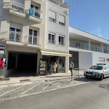 Casinha Sub-vila Grupo Beira-mar דירה *