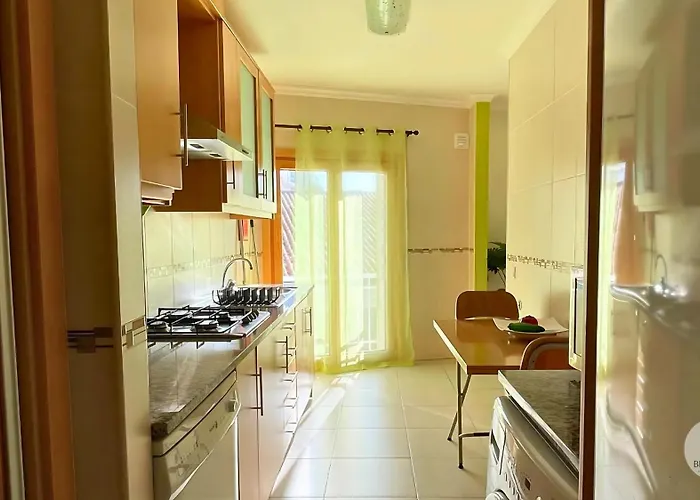 Beira-Mar, Casinha Sub-Vila Apartamento Nazaré